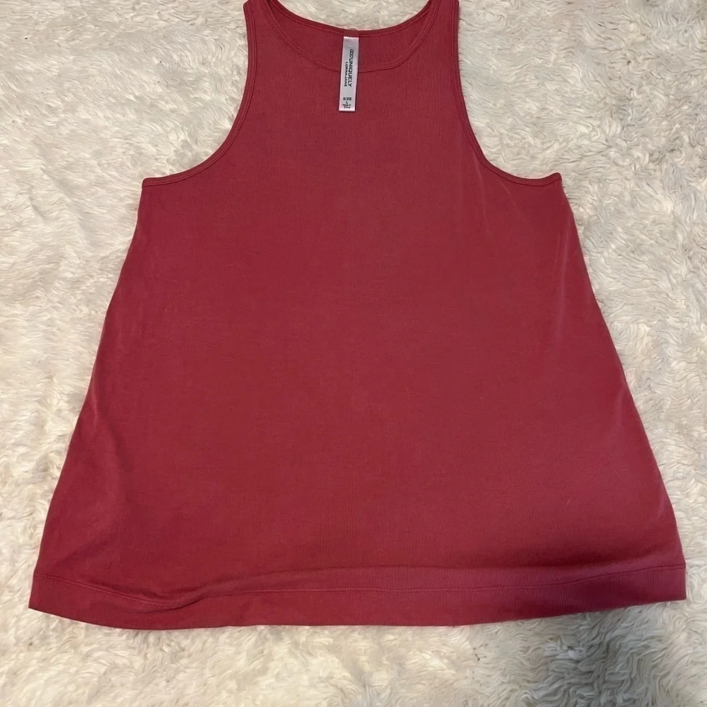 LORNA Jane Luxe Giselle Tank - Picture 2 of 5